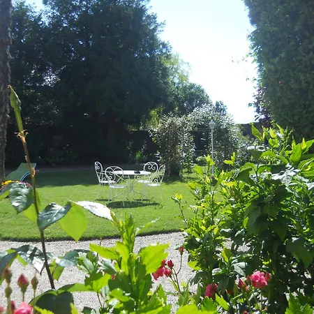 Bed & Breakfast D'hotes La Gloriette 3*
