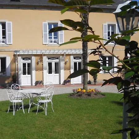 D'hotes La Gloriette Bed & Breakfast