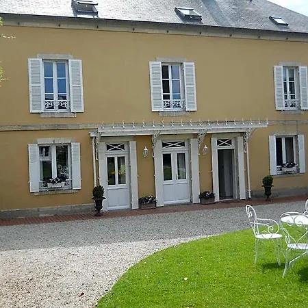 D'hotes La Gloriette Bed & Breakfast