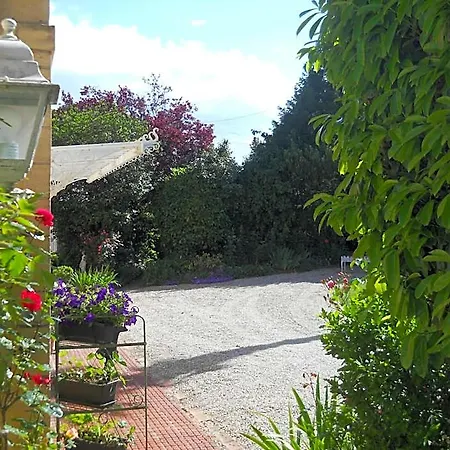 Bed & Breakfast D'hotes La Gloriette Ryes