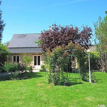 D'hotes La Gloriette Bed & Breakfast 3*