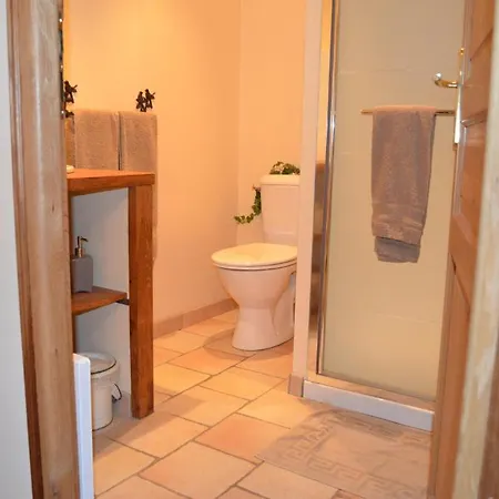 D'hotes La Gloriette Bed & Breakfast 3*