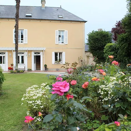 D'hotes La Gloriette Bed & Breakfast 3*