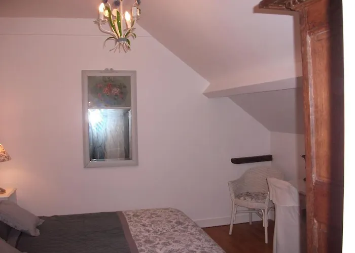 D'hotes La Gloriette Bed & Breakfast Ryes