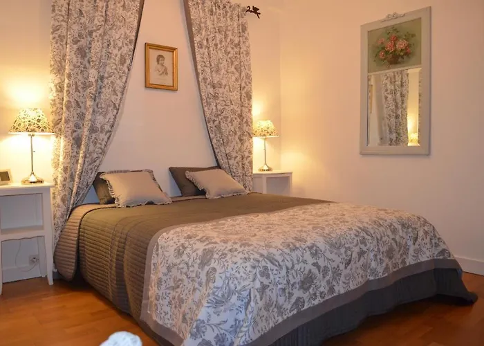 Frühstückspension D'hotes La Gloriette 3*